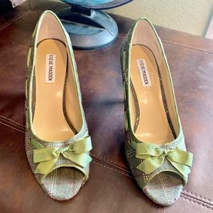 Steve Madden Wool Green Plaid Peep Toe Heels